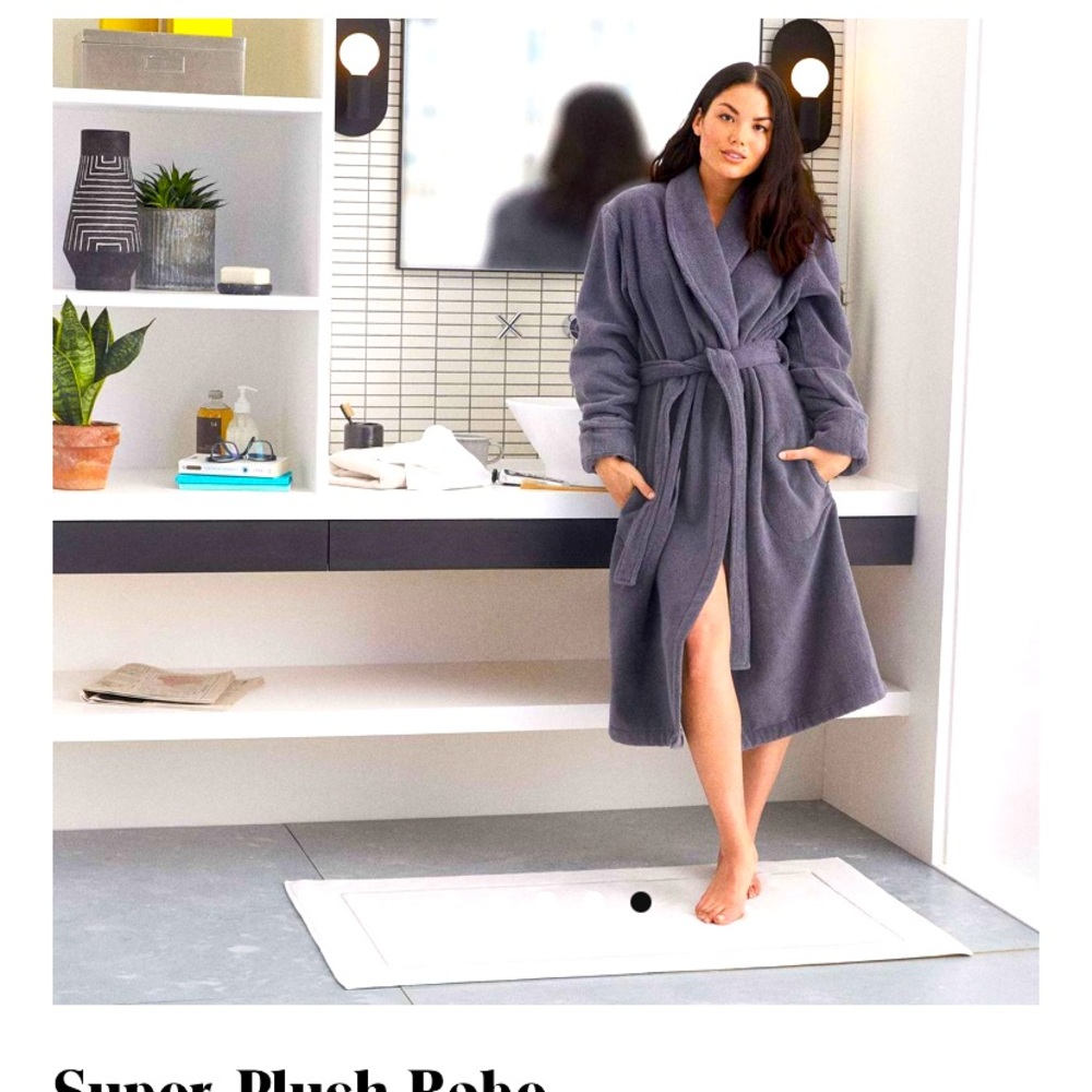 NWT Brooklinen Super Plush Robe